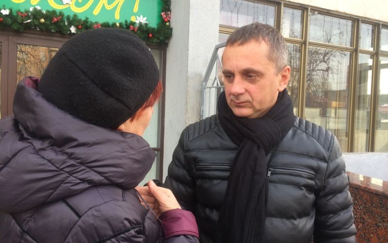 - Якщо буде тривалий снігопад, не уявляю, що буде з Черкасами, - голова профспілкової організації Черкаського міського РЕМ Віктор Антонюк