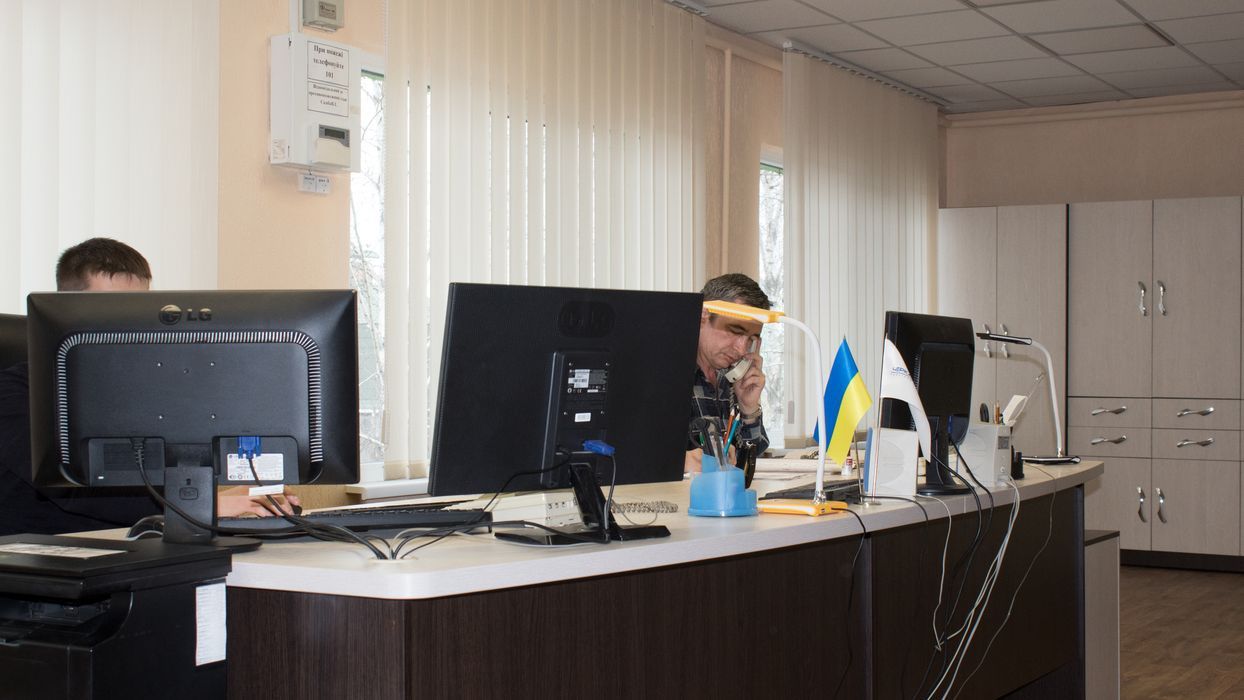 У диспетчерській службі Черкаського РЕМ нові меблі